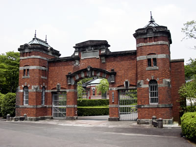 金沢監獄正門（明治村）
