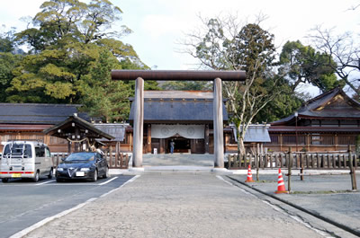 籠神社（こもりじんじゃ）