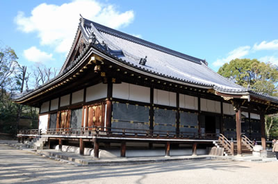 仁和寺（金堂）