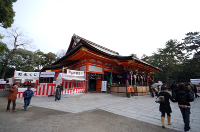 八坂神社（本殿）