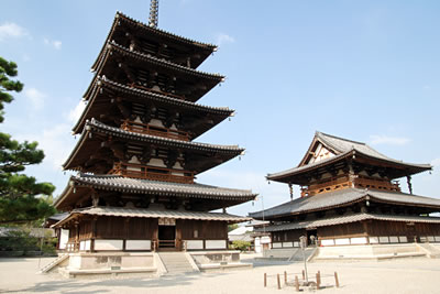 法隆寺（五重塔・金堂）
