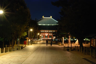 東大寺（大仏殿）