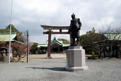 豊国神社