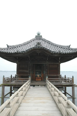 浮御堂（満月寺）